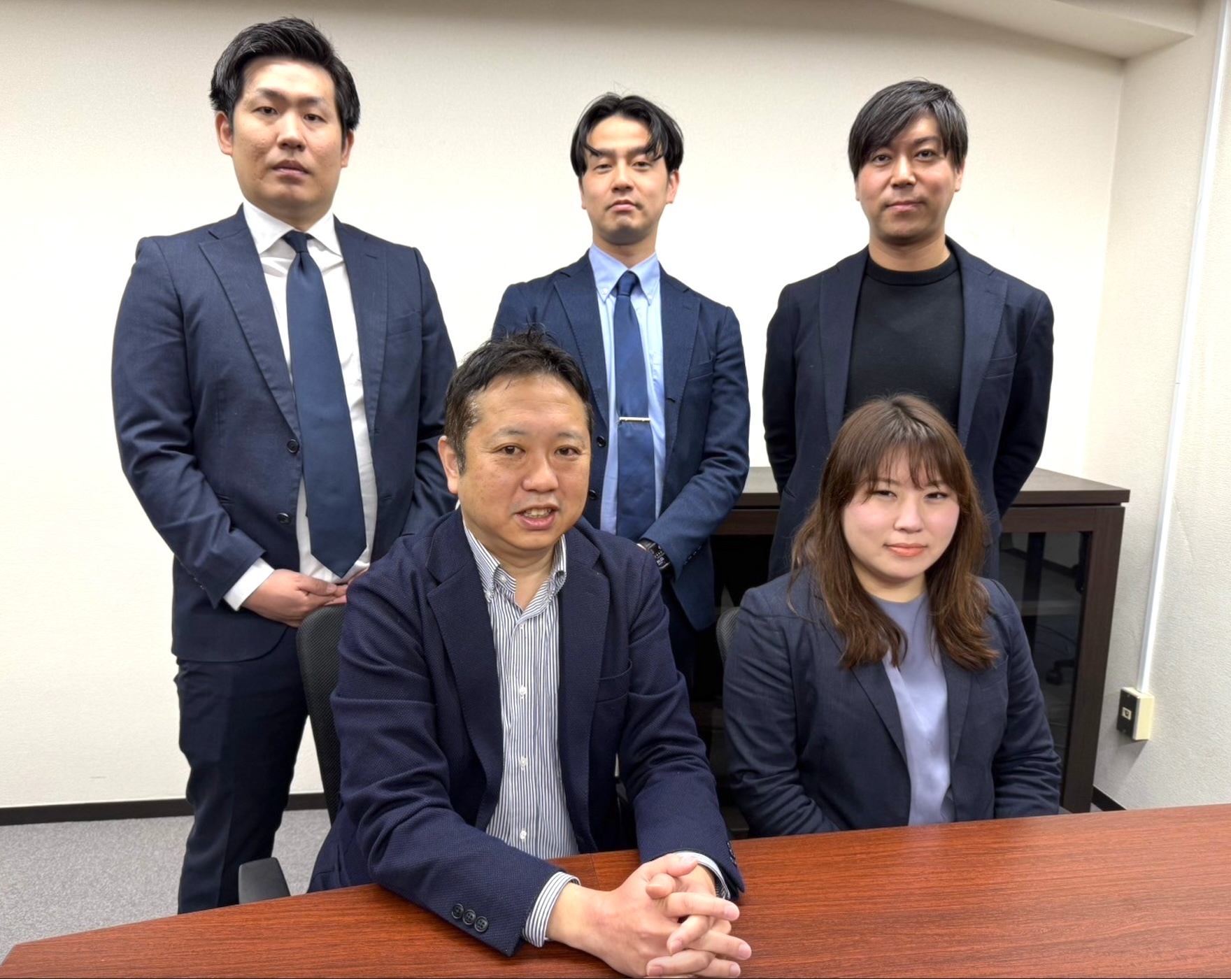 法律事務所エイチーム一同